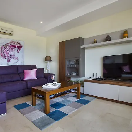Jardines Dels Furs Apartment
